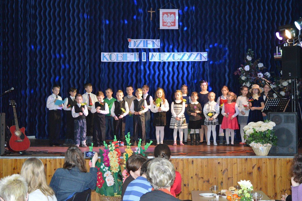 dzien kobiet 2015 (19)